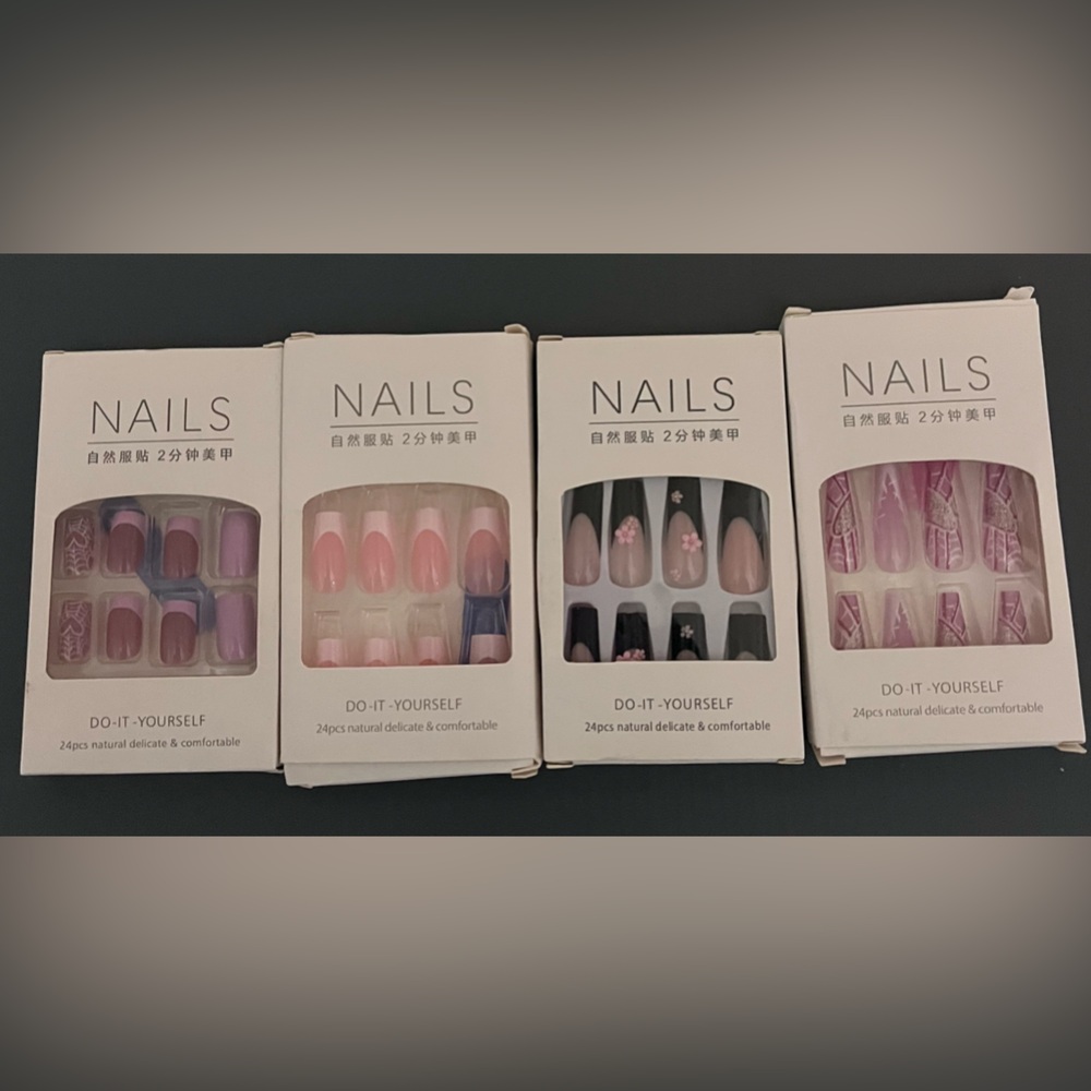 Set of 4 DIY Nail Kits in Assorted Colors